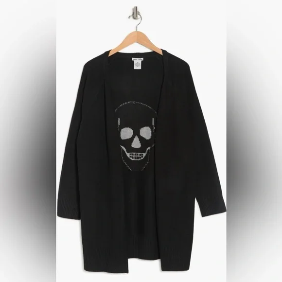 Skull Cardigan 💀 - Picture 2 of 7